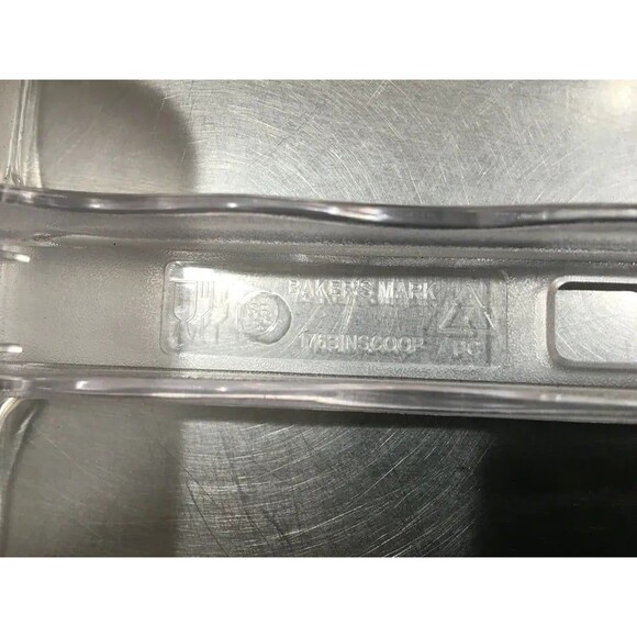 Large 32 oz. Scoop Great for Ice or Dry Ingredients -Clear PC Plastic Utility - Picture 7 of 7